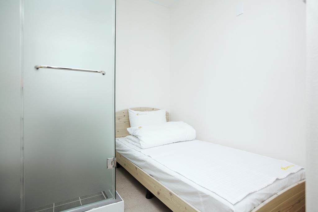 Gilbert Guesthouse Seoul Room photo